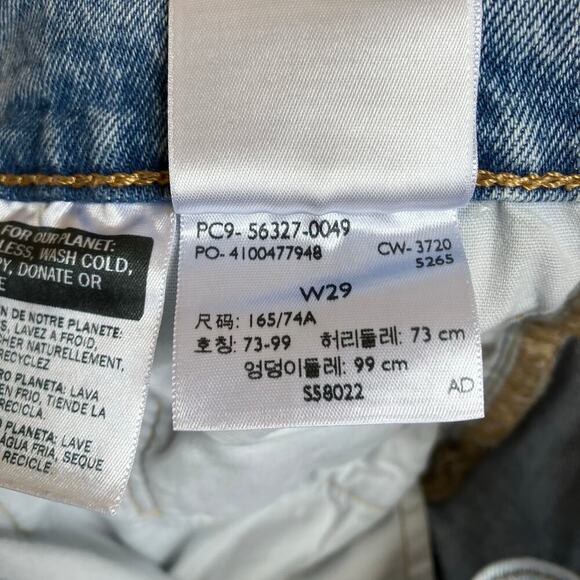 Levi’s 501® High Rise Womens Shorts Tango Light Wash Cut-off Button-fly Frayed - Picture 14 of 16
